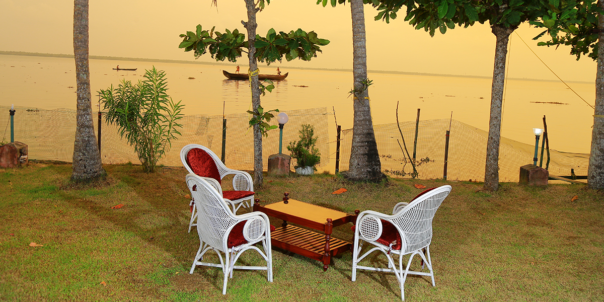 Orchid Lake View Homestay 